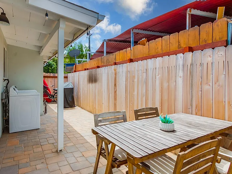 922 Palm Ave #922 — Photo 63