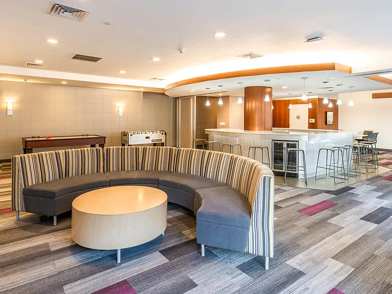 South Entertainment Lounge