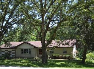 472 Fellows St, Genoa City, WI 53128