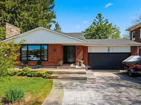 32 Barker St, Prince Edward County, ON K0K 2T0
