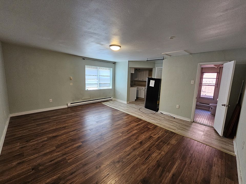 1st image of 834 N Lincoln Ave APT 5