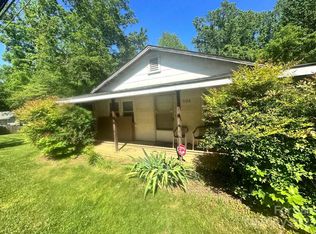 7126 Plott Rd, Charlotte, NC 28215