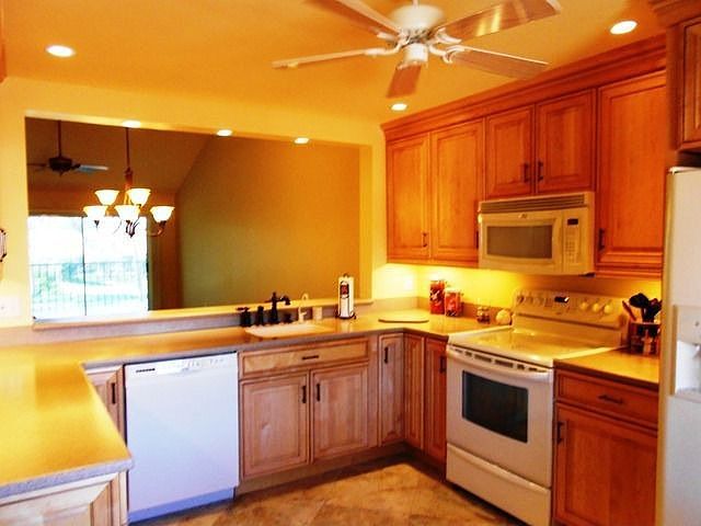 1st image of 6900 Dennis Cir #J-201