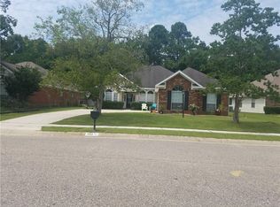 1966 Willow Oak Dr, Mobile, AL 36695