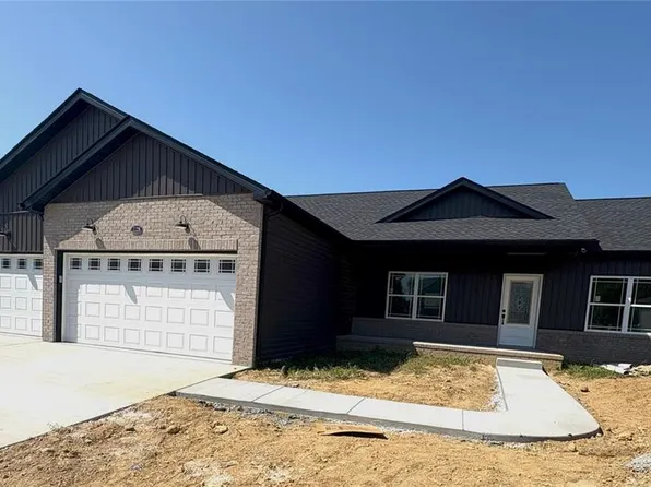 1128 Pisa Dr, Caseyville, IL 62232
