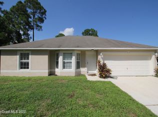 411 Oceanside St SW, Palm Bay, FL 32908