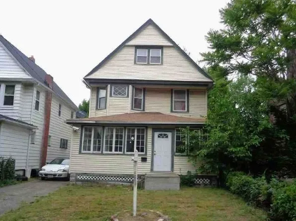 10911 Morison Ave, Cleveland, OH 44108