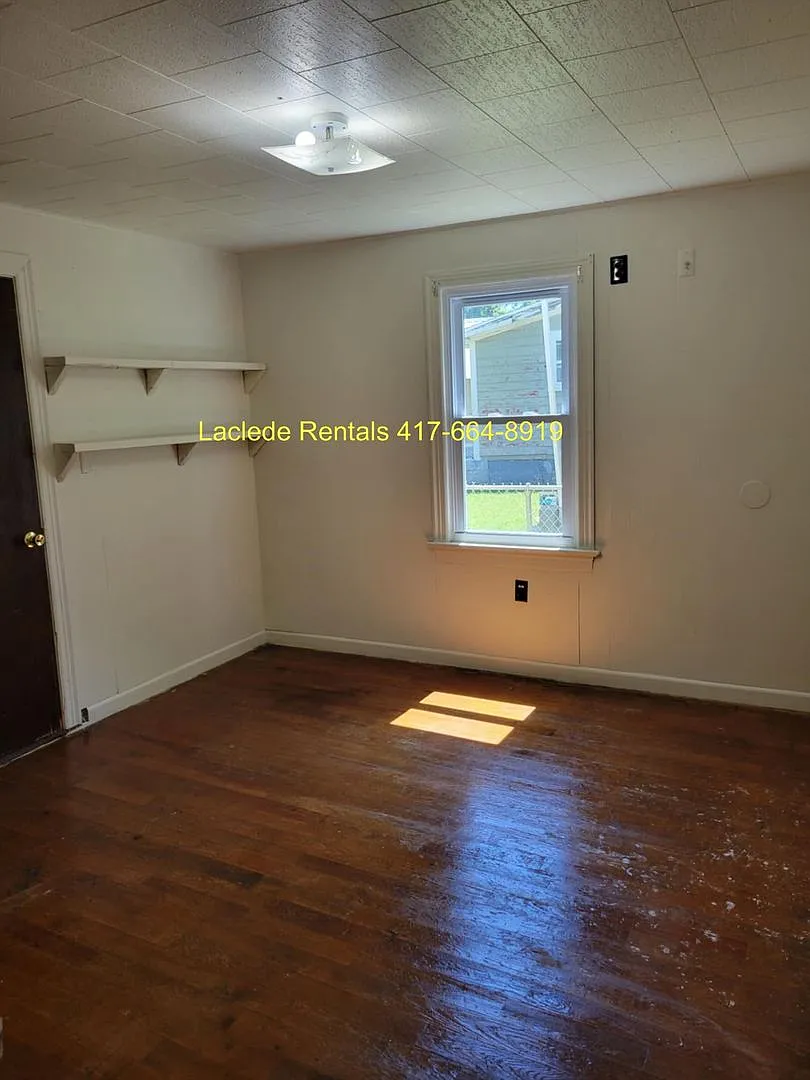 3 Bedroom 1 Bathroom House For Rent — Photo 4