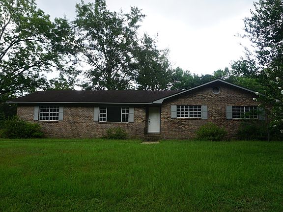 2nd image of 859 Thomas Dr