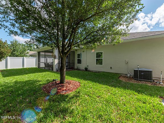 3rd image of 15946 BAXTER CREEK Drive