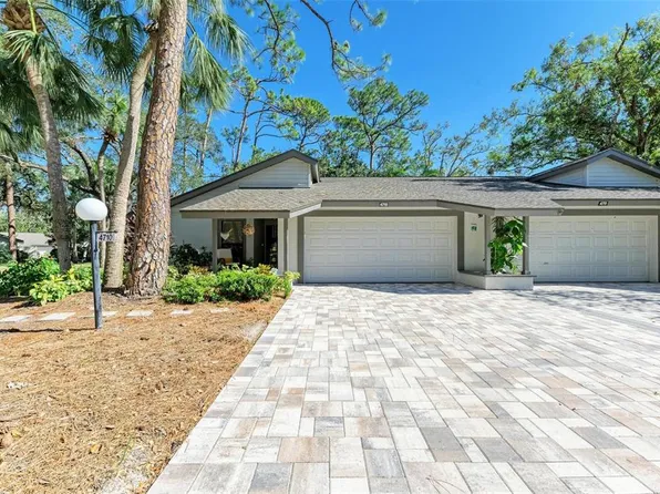 4710 Oak Forest Dr W #54, Sarasota, FL 34231