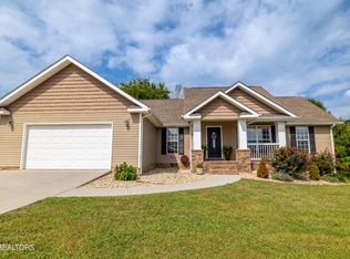 213 Duseth Dr, Sweetwater, TN 37874