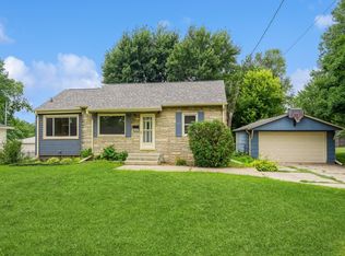 3220 59th St, Des Moines, IA 50322