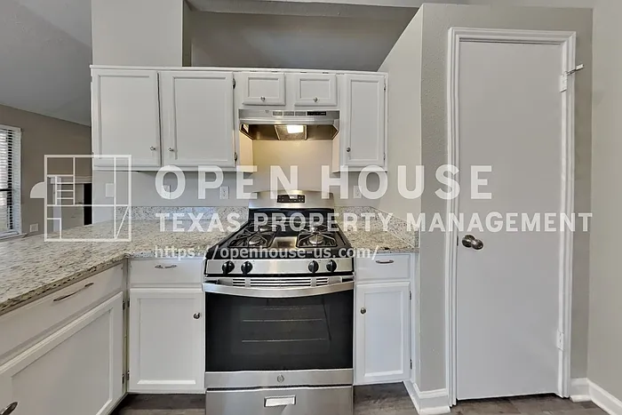 8155 Big Oak Trail Dr — Photo 6