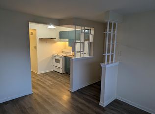 10386 Michael Todd Ter APT 1N, Glenview, IL 60025