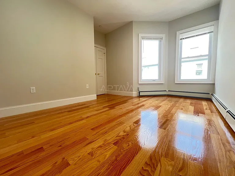 48 Waterhouse St #2 — Photo 3