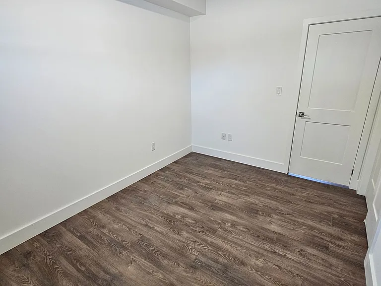 6638 McLeod Rd #116 — Photo 3