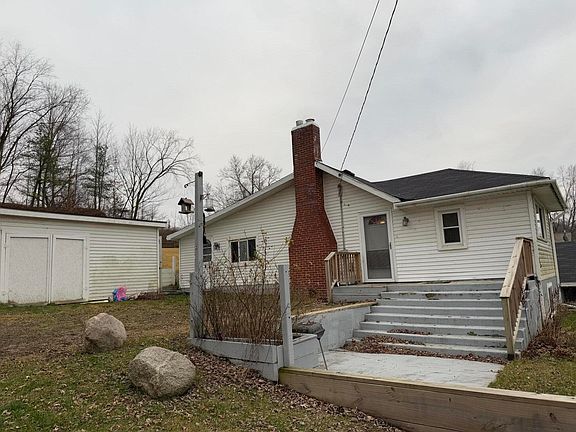 3rd image of 503 Grant St