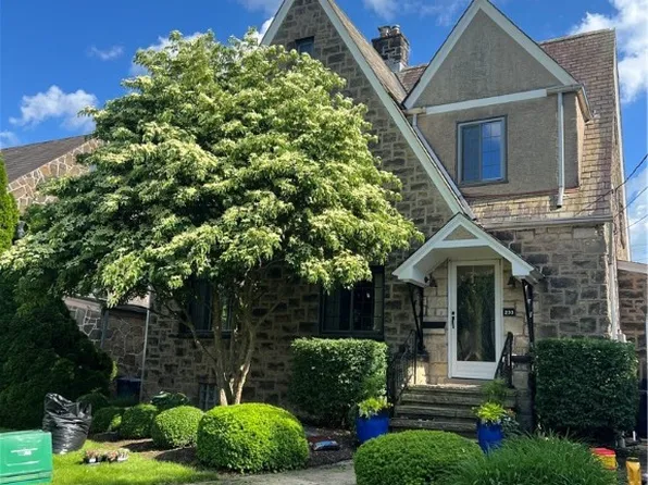 233 E Christie Ave, Butler, PA 16001