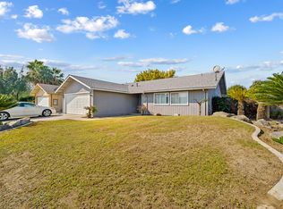 1041 Greenfield Drive, Porterville, CA