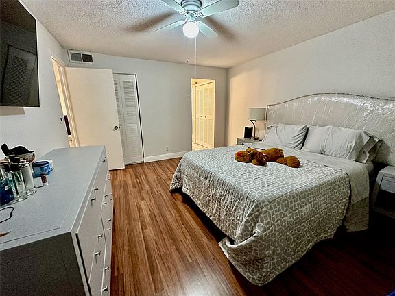 5th image of 3550 NW 104th Avenue #33