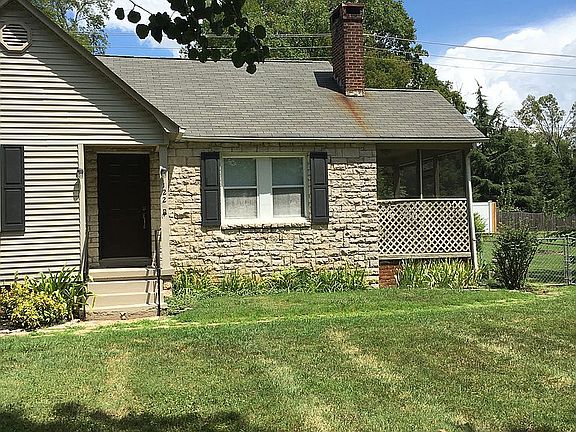 3rd image of 122 Lonas Dr