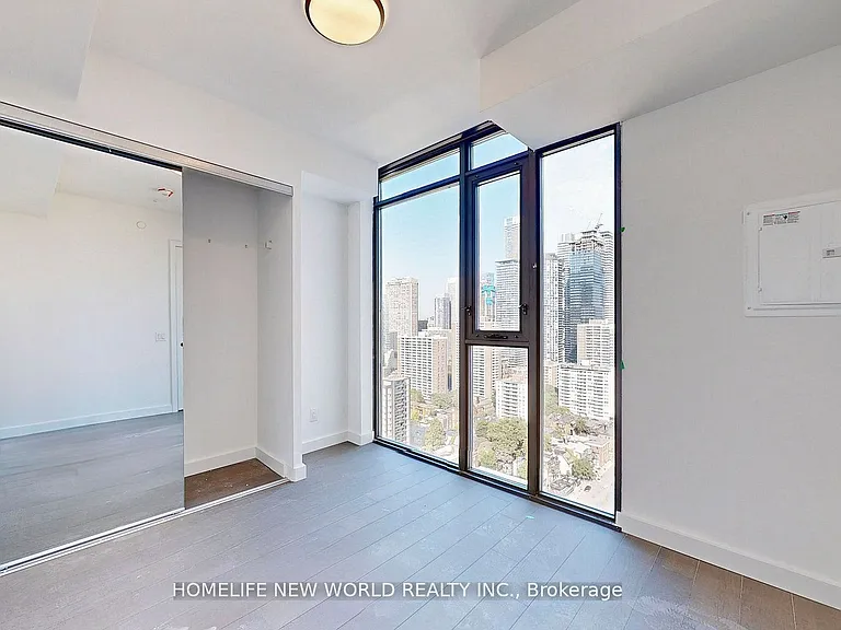 81 Wellesley St E #2504 — Photo 7