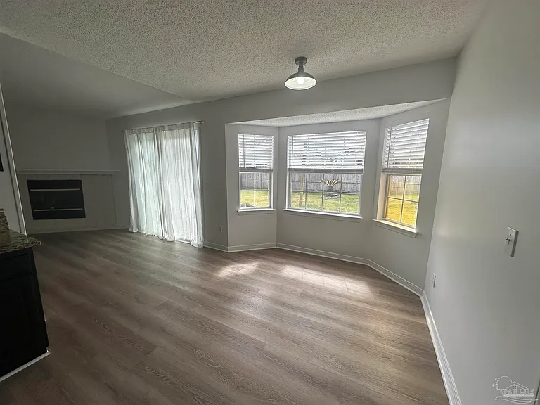 541 Batten Blvd — Photo 8
