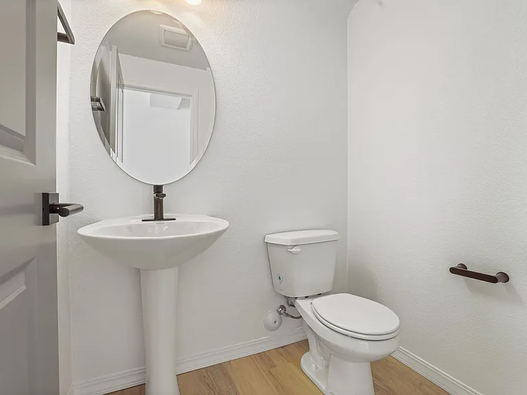 3727 Lander Ln — Photo 15