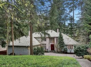 950 Schukart Ln, Lake Oswego, OR 97034
