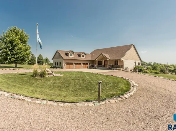 47738 279th St, Canton, SD 57013
