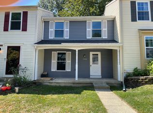 9171 Forest Breeze Ct, Springfield, VA 22152