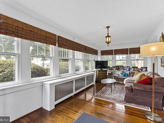 5th image of 535 Gates St #4020