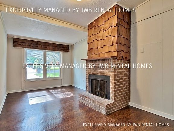 4th image of 2152 Bourget Dr