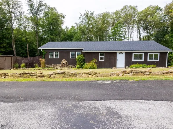 14736 Liberty Church St SE, Minerva, OH 44657