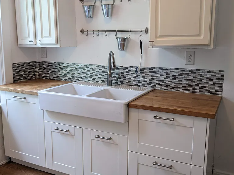 3321 Ruther Ave #2 — Photo 1