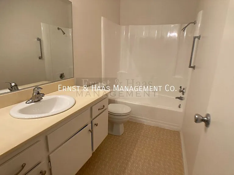 4595 California Ave #209 — Photo 18