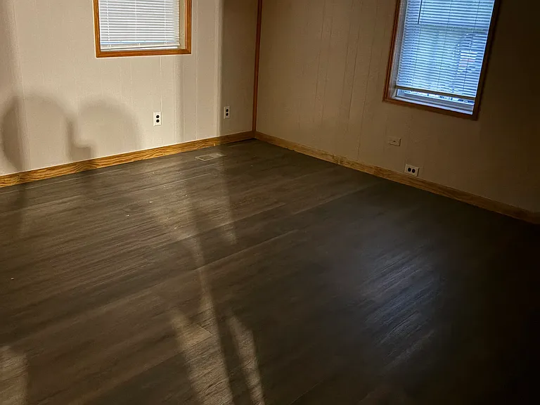 2513 Denny Ave — Photo 10