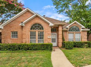 7642 Chadwick Ct, Dallas, TX 75248