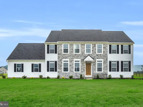 261 Speece Ln, Dauphin, PA 17018