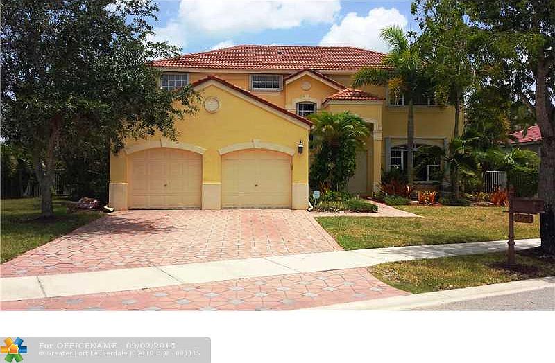 1st image of 664 Verona Pl