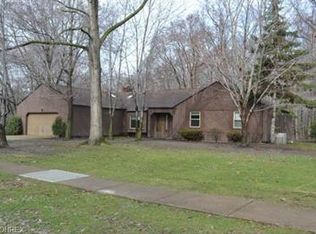 32530 Schooner Ct, Avon Lake, OH 44012