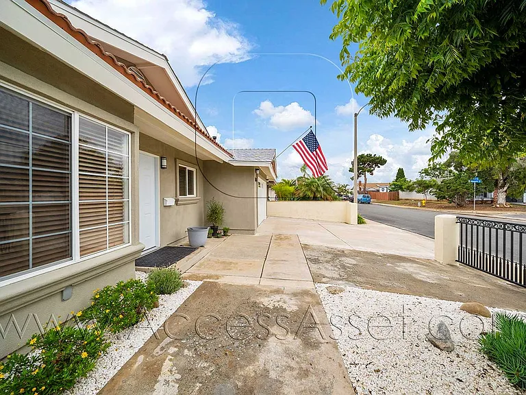 1636 Zoro Way — Photo 31