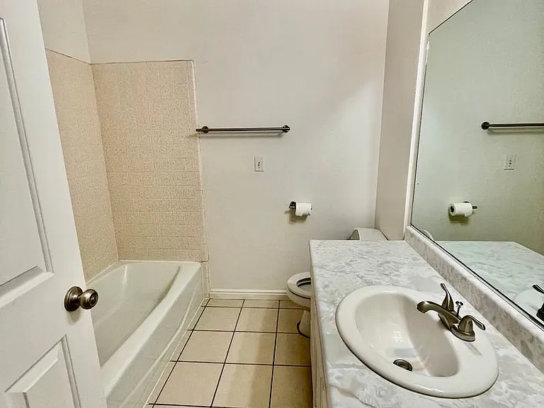 436 Belmont Dr — Photo 12