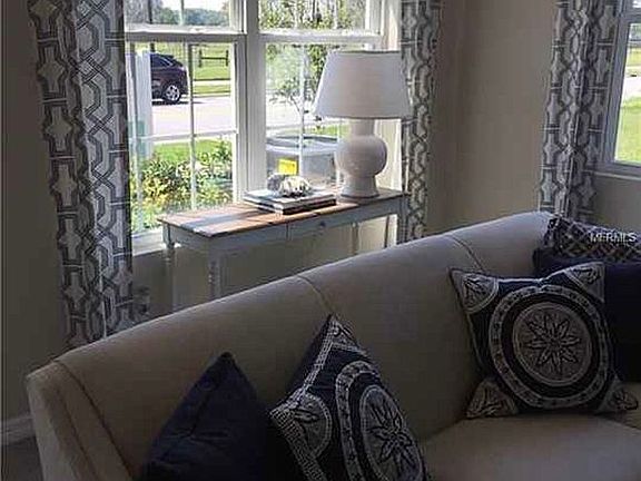 4th image of 6043 Blue Lily Way