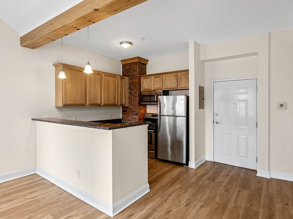 1st image of 111 Pine St #2F