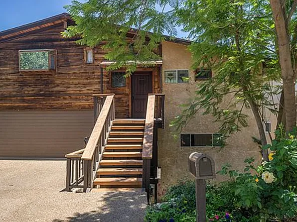 4958 Alatar Dr, Woodland Hills, CA 91364