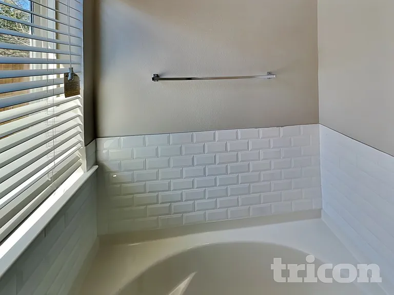 11114 Kingsnorth Dr — Photo 10