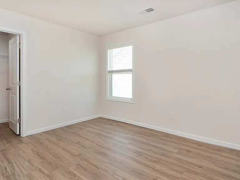 2 of 3 secondary bedrooms