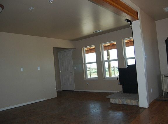 5th image of 390 Back Country Dr